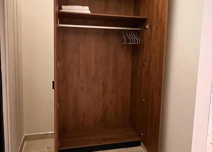 Loft, Gym, Pool, Internet Zama Apartment *